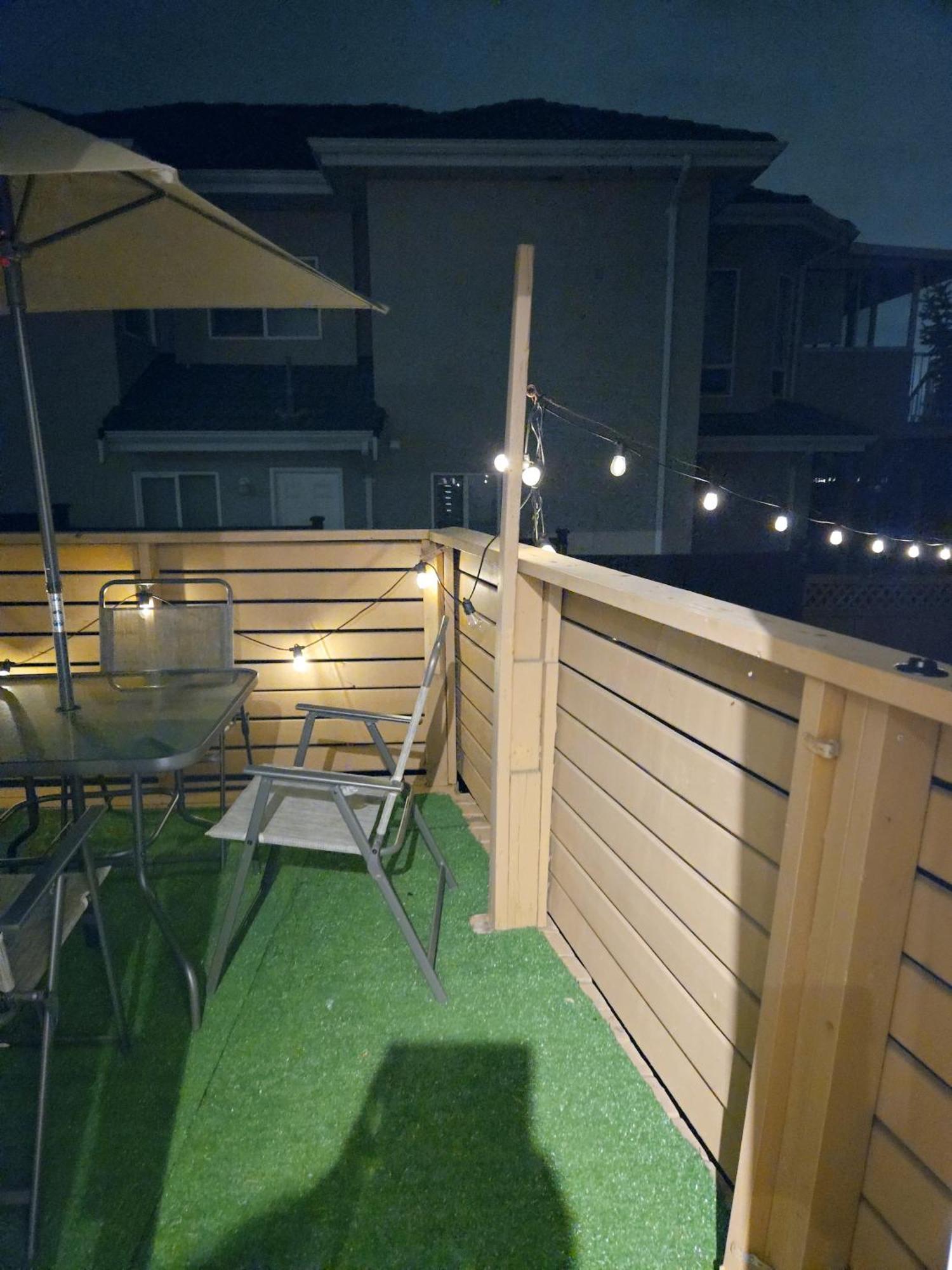 Lovely Cozy Room! With Attached Private Bath In The Heart Of Vancouver! Private Parking & Self Check-In! Екстериор снимка