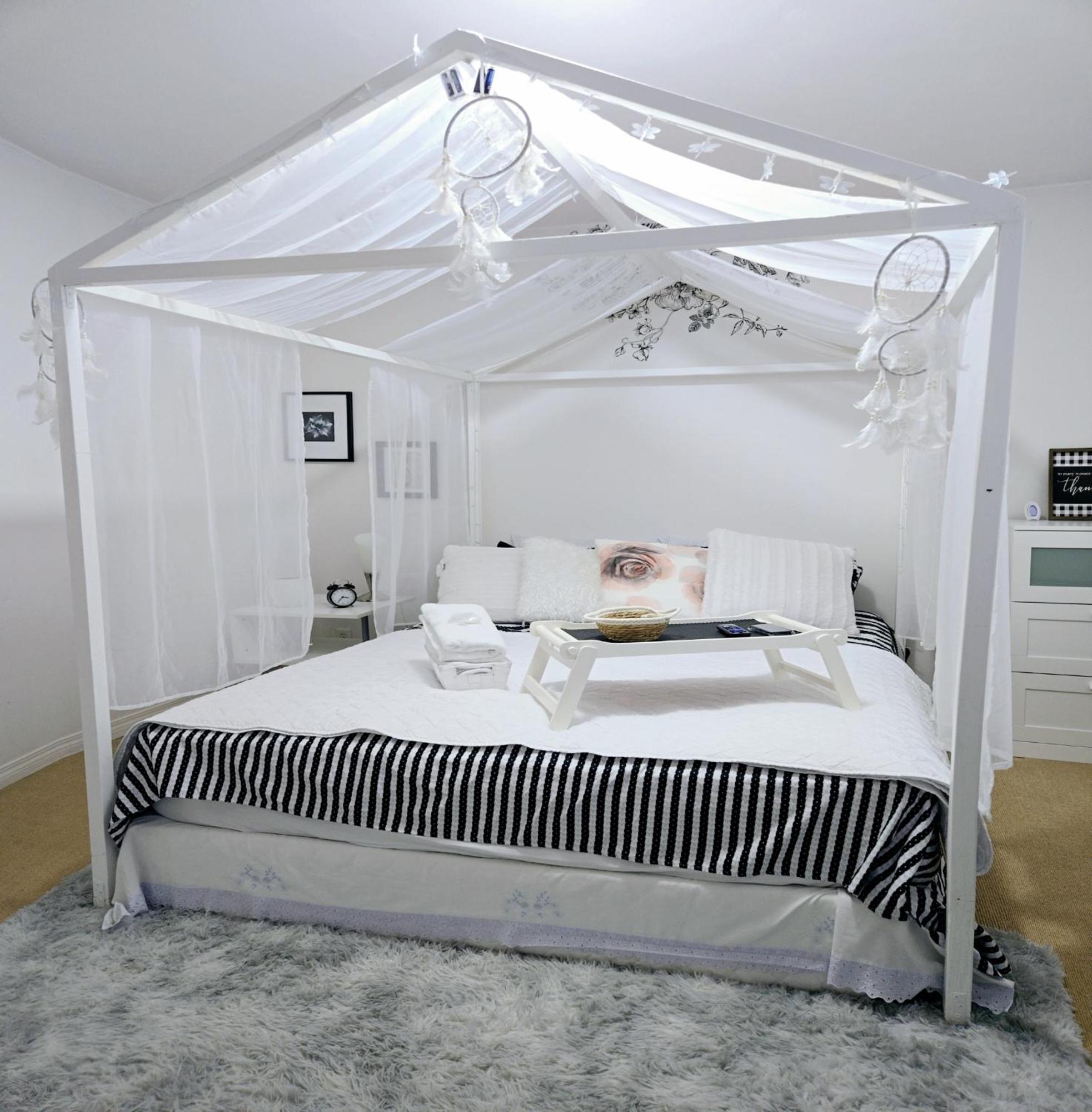 Lovely Cozy Room! With Attached Private Bath In The Heart Of Vancouver! Private Parking & Self Check-In! Екстериор снимка
